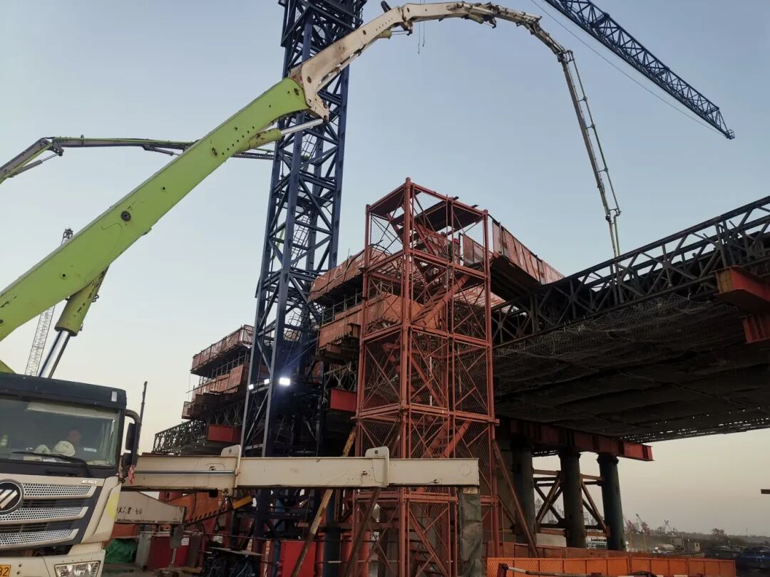 1764829026541856.jpg 1764829026541856.jpg